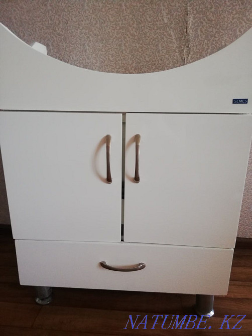 Продам раковину с тумбой Усть-Каменогорск - изображение 1