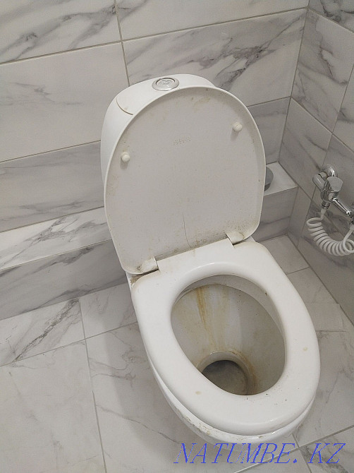 Used toilet for sale Aqtobe - photo 1