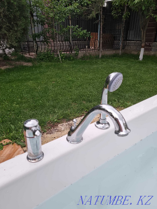 Acrylic bath Villeroy & Boch 170*80 second-hand complete with mixers Almaty - photo 6