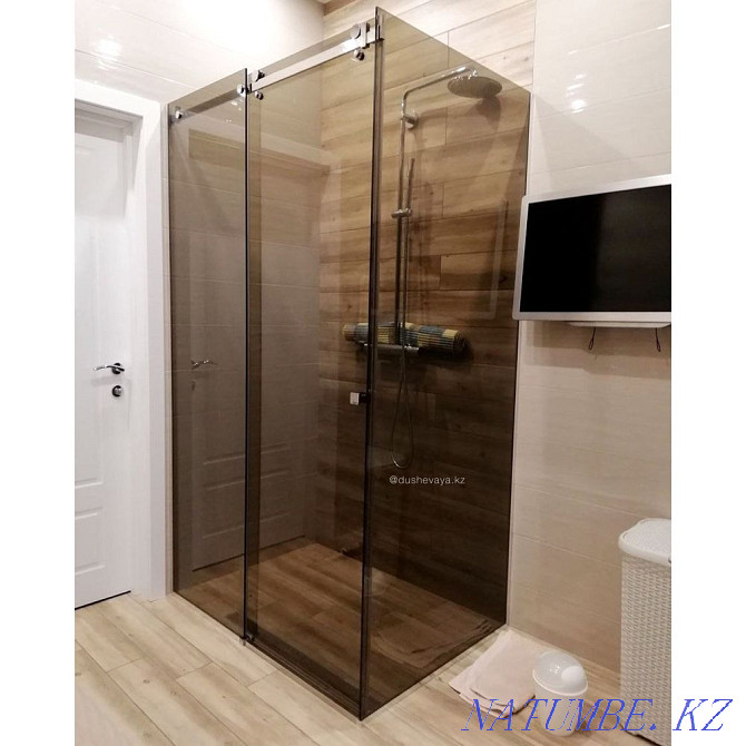 Shower cabins, shower screens, glass partitions, curtain Astana - photo 1
