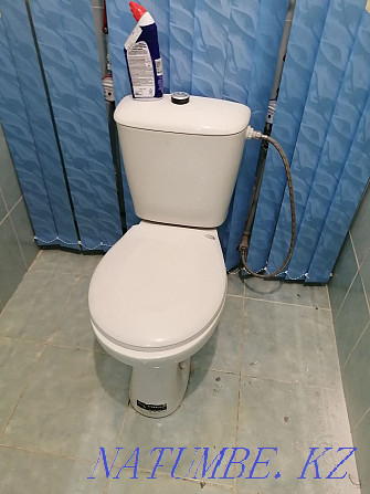 Used toilet in excellent condition  - photo 3
