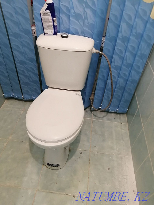 Унитаз б/у, в отличном состоянии  - изображение 1