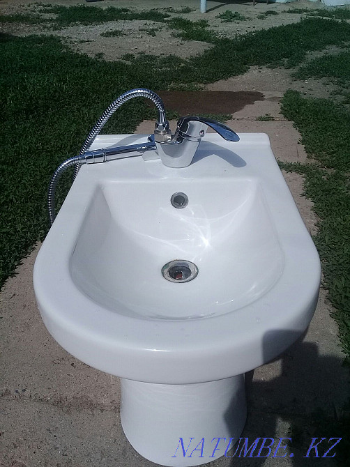 Selling bidet in excellent condition Almaty - photo 1