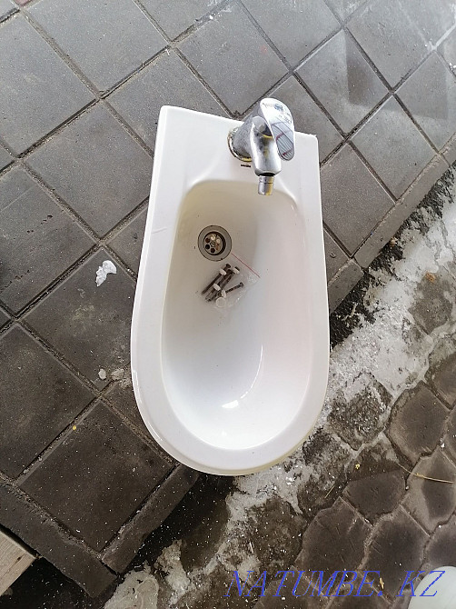 Bidet with mixer Karagandy - photo 2