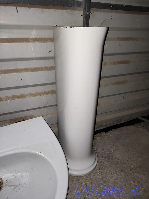 Sell sink with pedestal Aqtau - photo 1