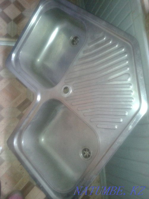 I will sell a sink 2 x section. Corner sink. Almaty - photo 1