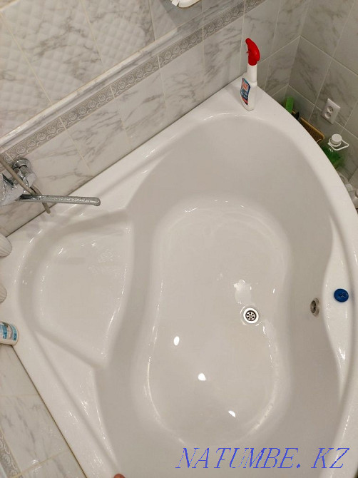 Өте жақсы жағдайда пайдаланылған үлкен акрил бұрыштық ванна сатылады.  Петропавл - изображение 6