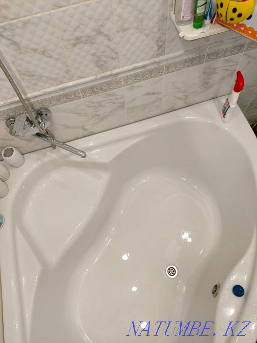 Өте жақсы жағдайда пайдаланылған үлкен акрил бұрыштық ванна сатылады.  Петропавл - изображение 5