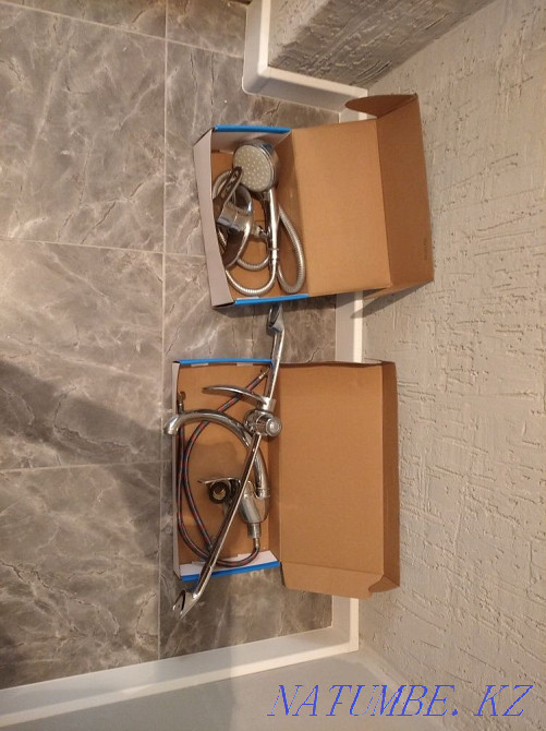 продам сантехнику для ванной и смеситель на кухню Алматы - изображение 1