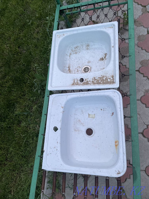 Раковина железная  - изображение 1