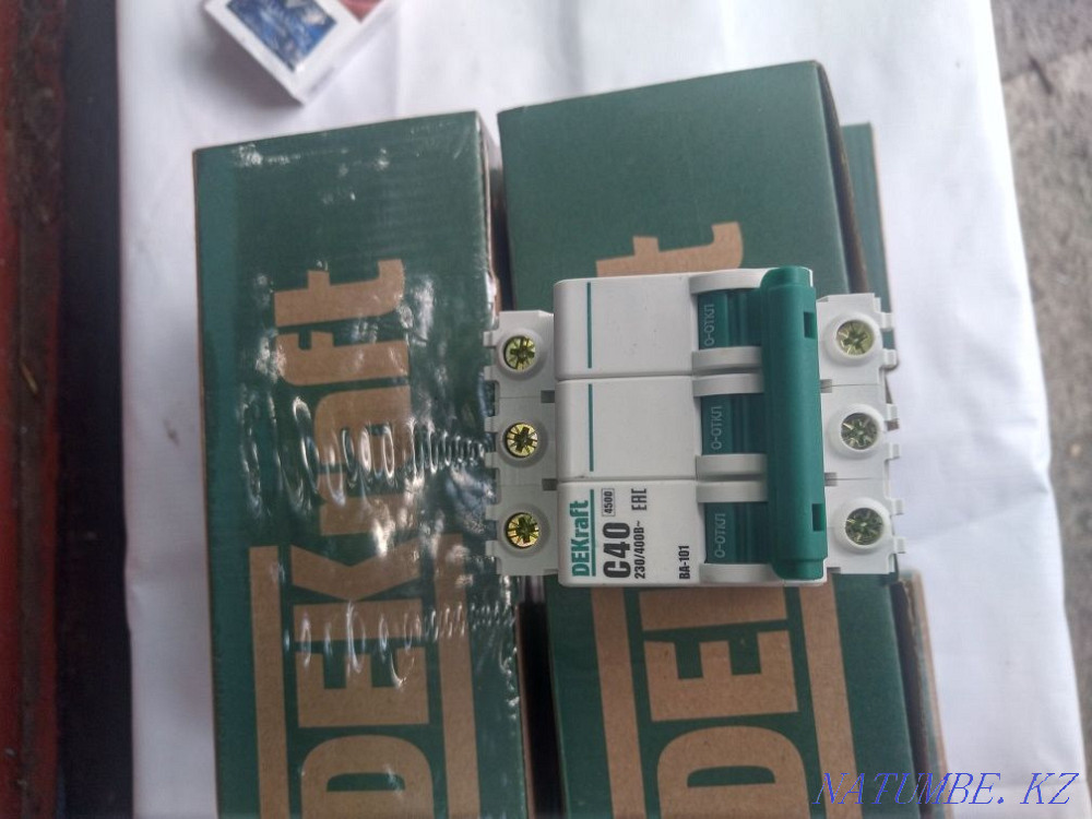 Продам автоматы 100, 80, 63, 40,25,16, одна полюсные трёх полюсные Нуркен - изображение 2