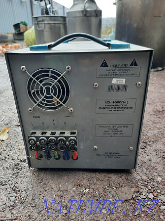 I sell a voltage stabilizer 10 kV  - photo 2