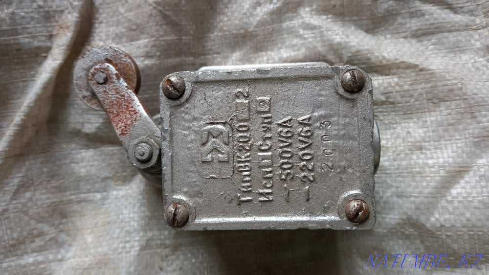 Концевой выключатель ВК-200 Темиртау - изображение 1