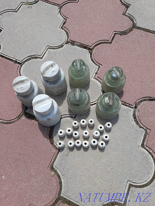 I will sell insulators  - photo 1