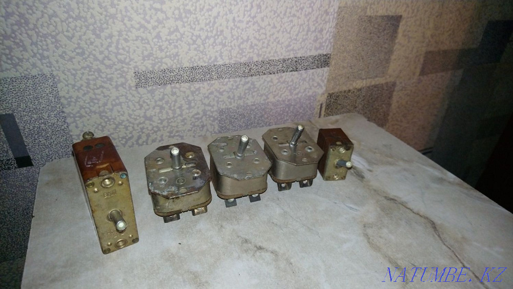 Sell on/off toggle switches Aqtobe - photo 1