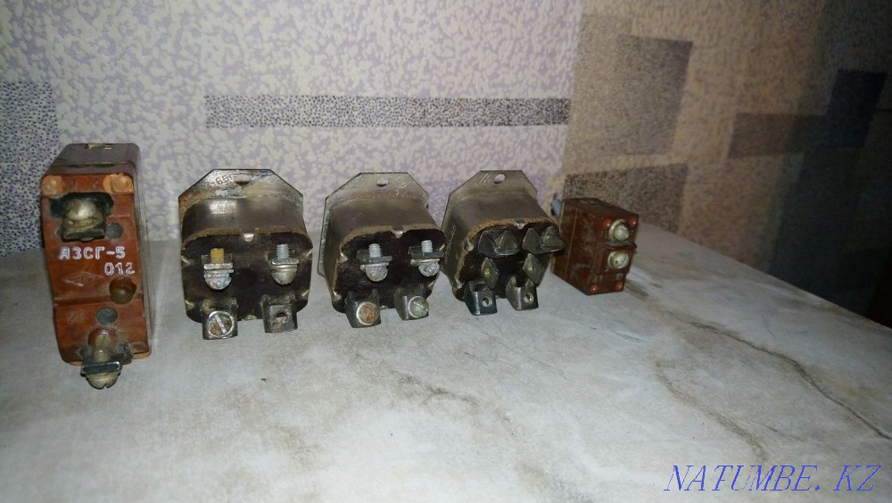 Sell on/off toggle switches Aqtobe - photo 3