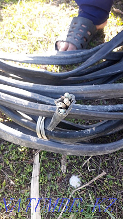 High voltage cable  - photo 2