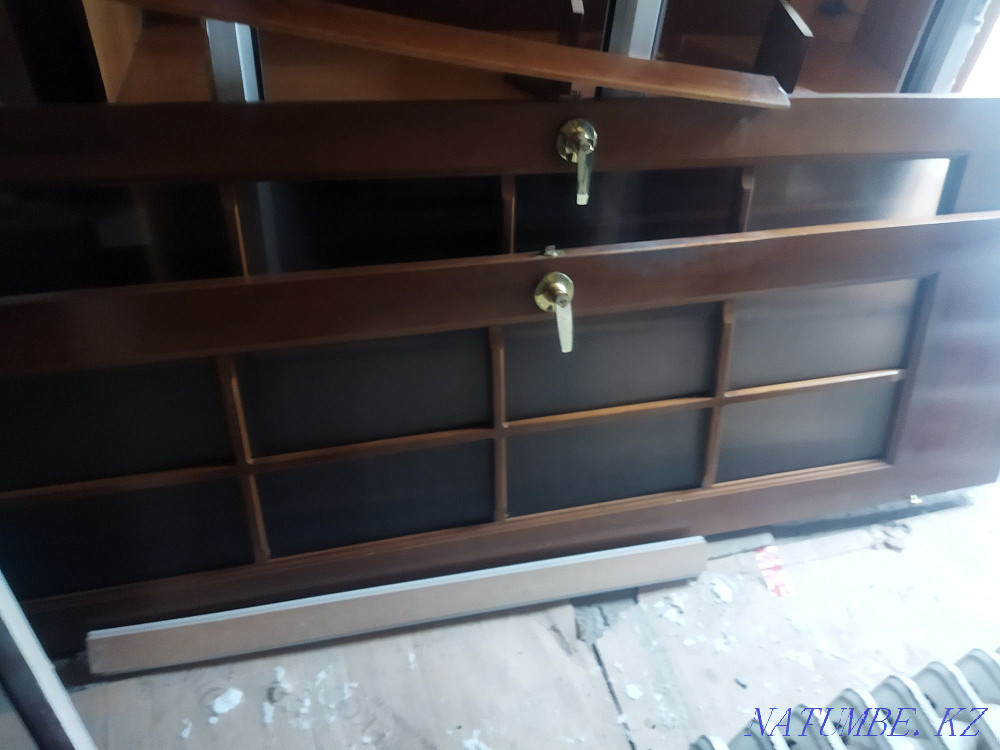 Продам батареи и дверь Уральск - изображение 3