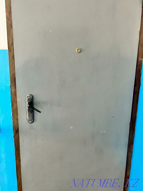 Продам батареи и дверь Уральск - изображение 5