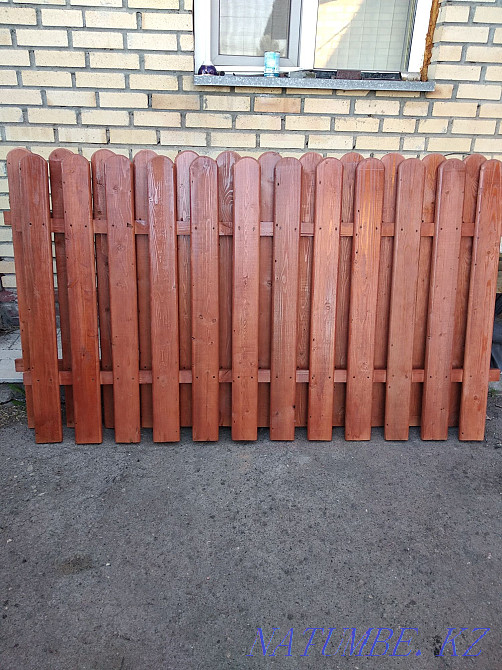 Picket fence painted  - photo 3