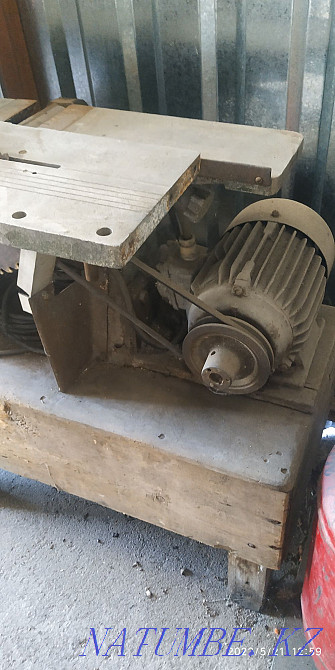 Circular with jointer  - photo 2