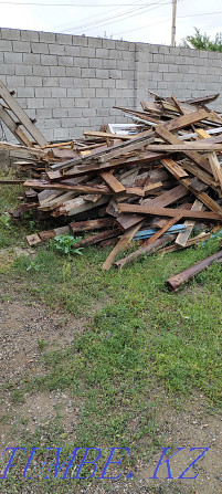 Sell boards for firewood or construction  - photo 1