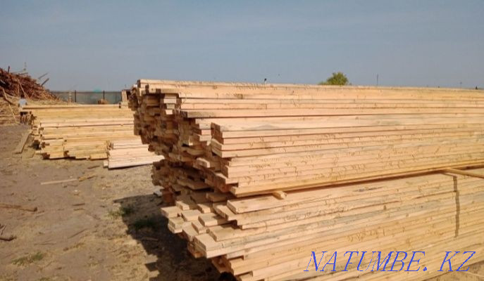 Beams, logs, rafters, timber, edged board 6 meters.  - photo 1