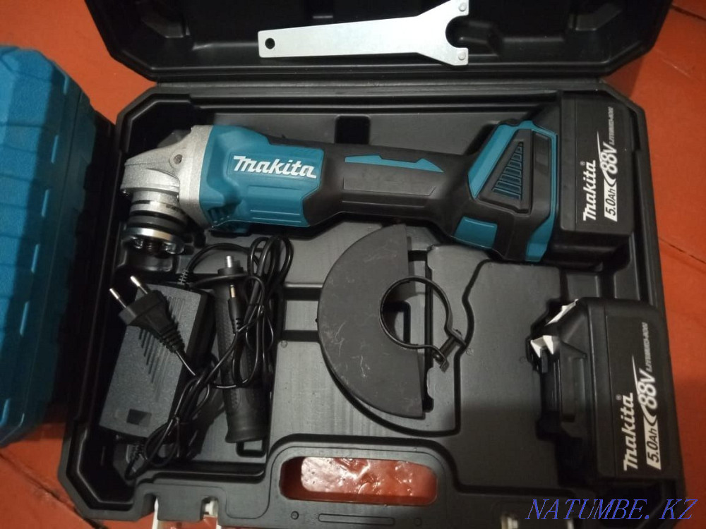 Углошлифовальная машина. Болгарка Боралдай - изображение 1