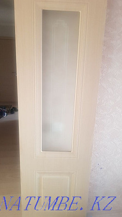 I will sell a laminate and an acrylic bathtub, doors 60*200 with glass Ust-Kamenogorsk - photo 4