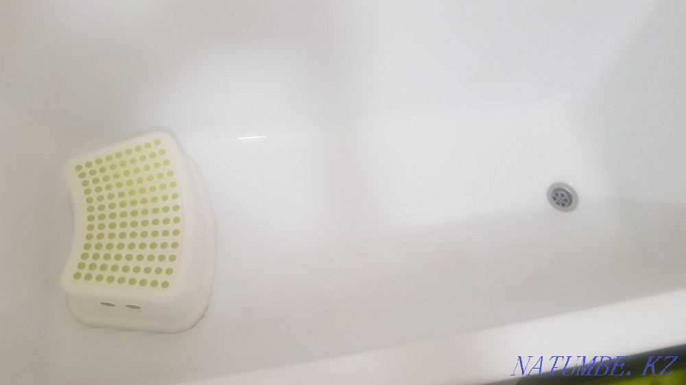 Продам ламинат и акриловую ванну, двери 60*200 со стеклом Усть-Каменогорск - изображение 7