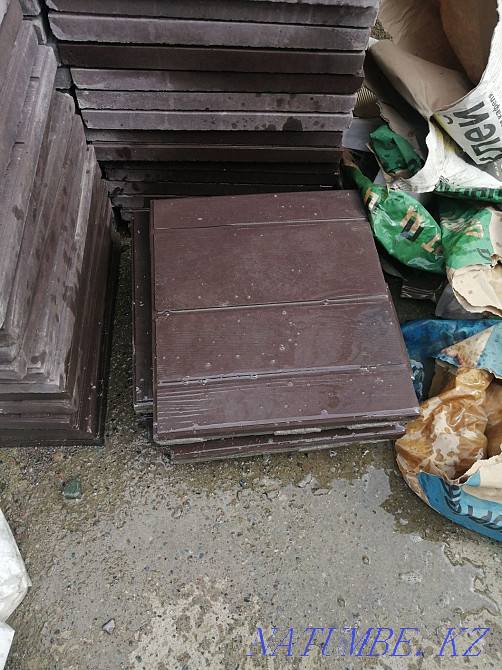 Paving slabs 50 sq.m, new  - photo 1