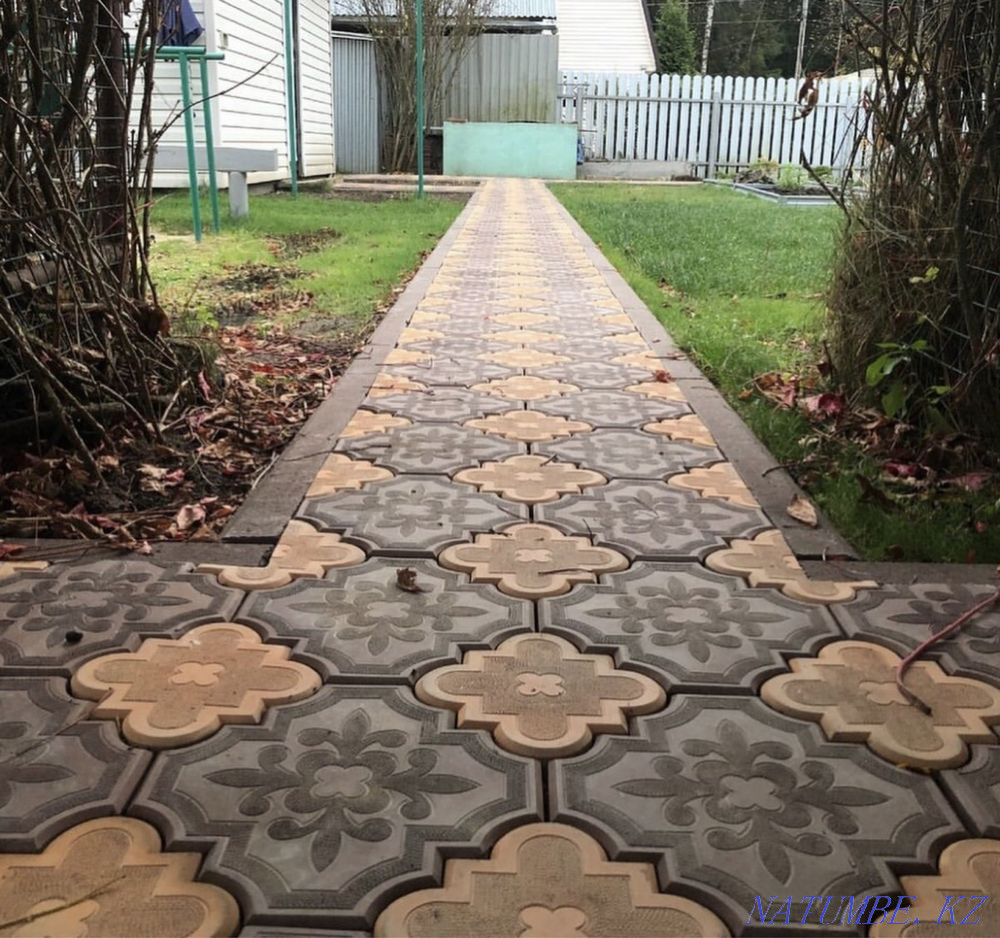 paving stones  - photo 3