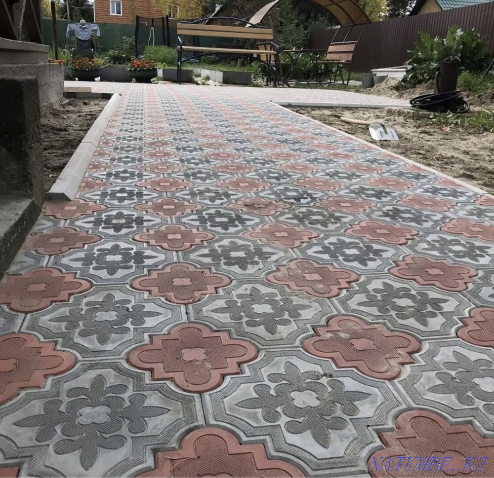 paving stones  - photo 2