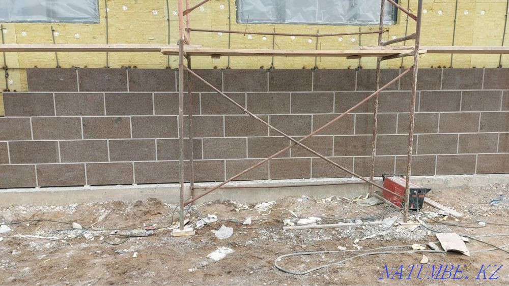 Granite, travertine, tile, tile, facade, stairs, baluster, railing Astana - photo 2