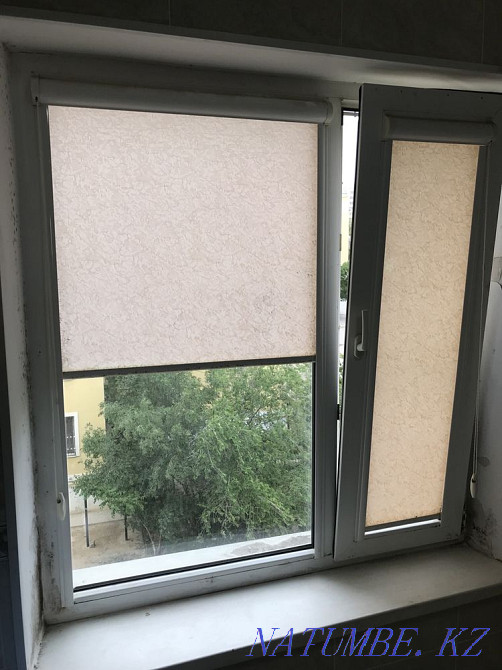 окно в квартиру вместе с жалюзи Актау - изображение 1