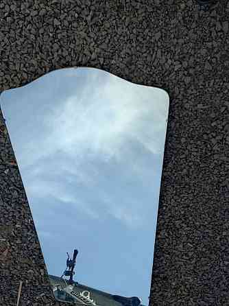Настенное зеркало плотное Нуркен