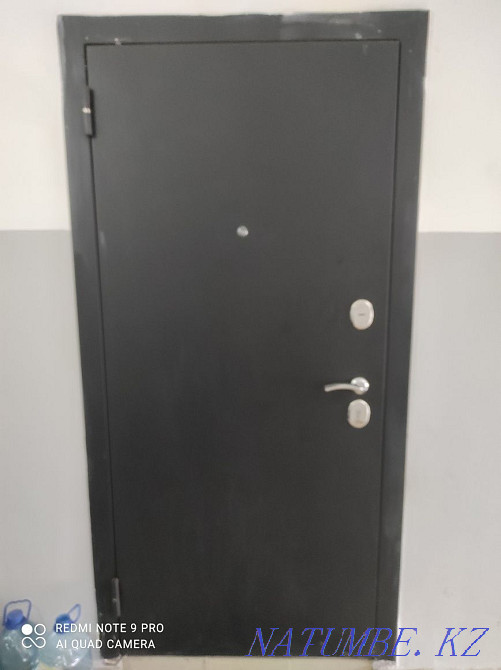 Entrance door to the apartment Oral - photo 1