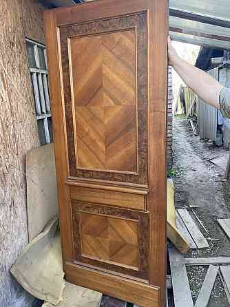Продам двери глухой и со стеклом Almaty
