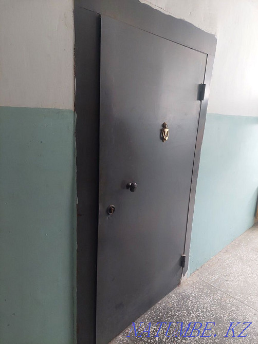 Продаётся дверь железная Актау - изображение 1