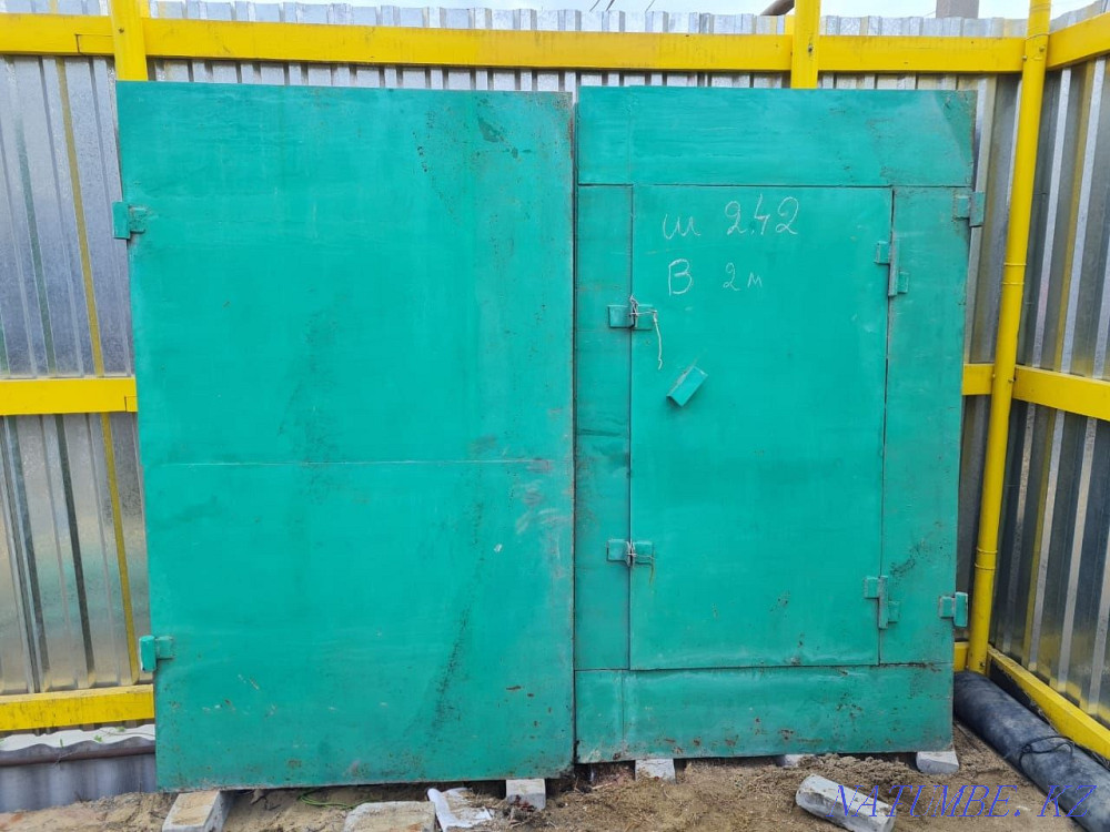 Sell garage doors  - photo 1