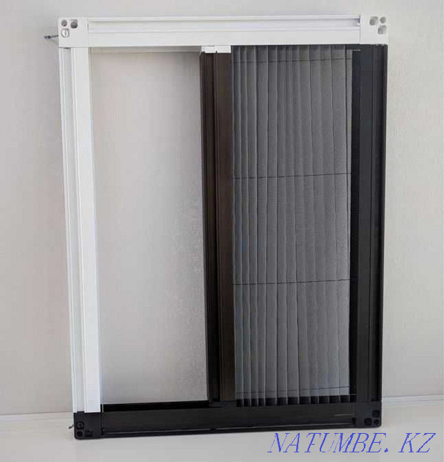 Sliding mesh pleats  - photo 3