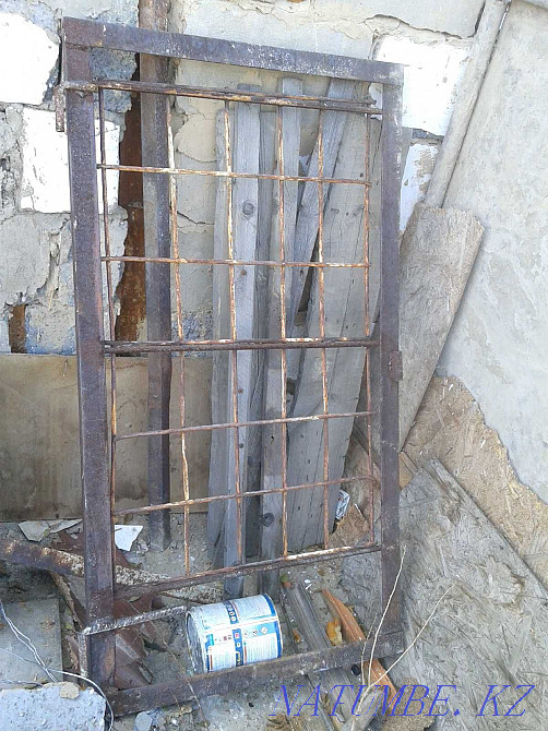 The window is wooden, and? Taldykorgan - photo 2