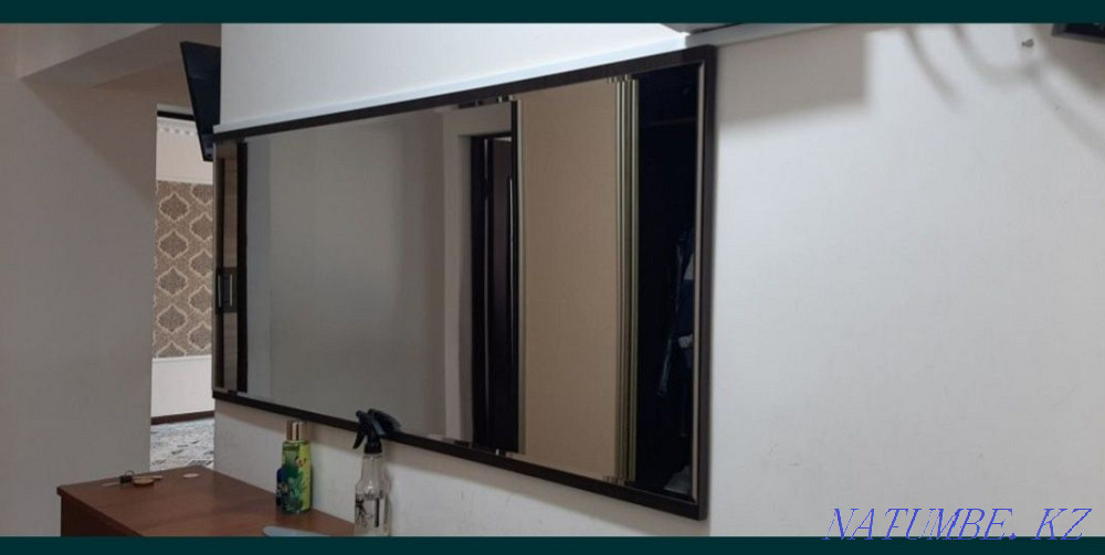 Mirror made in Russia in excellent condition Atyrau - photo 2