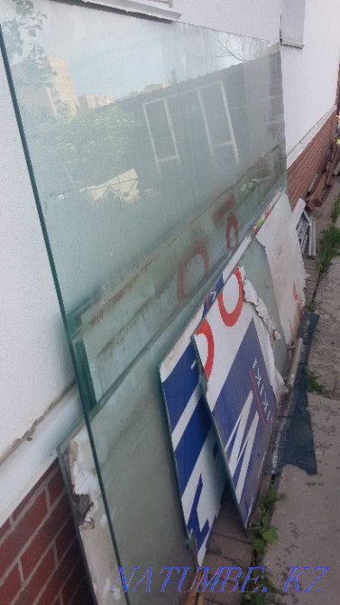 Стекло каленое для огражтения бутика Астана - изображение 2