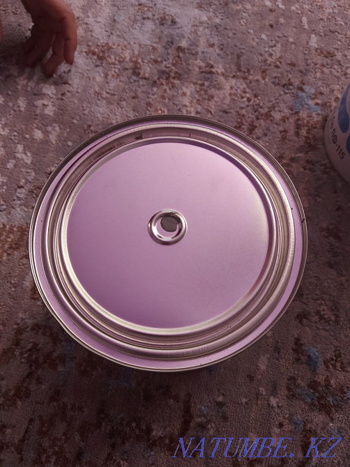 Paint and primer sell  - photo 2