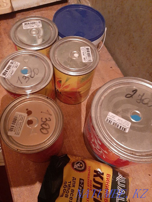 Selling paint prices are written, selling due to uselessness  - photo 1