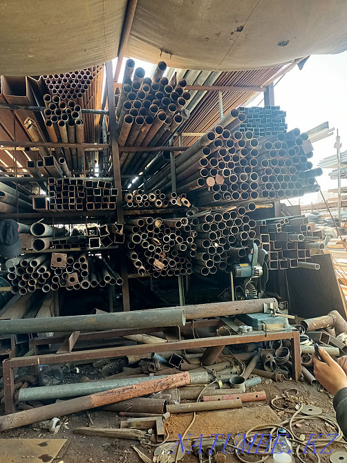 Арматураларды, құбырларды, бұрыштық бөлшектерді, арна жолақтарын, парақтарды, профильді парақтарды сатып аламын және сатамын.  Астана - изображение 5