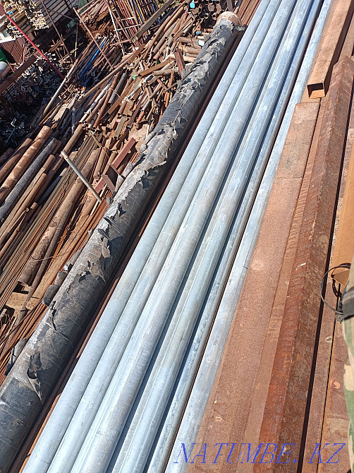 Арматураларды, құбырларды, бұрыштық бөлшектерді, арна жолақтарын, парақтарды, профильді парақтарды сатып аламын және сатамын.  Астана - изображение 1