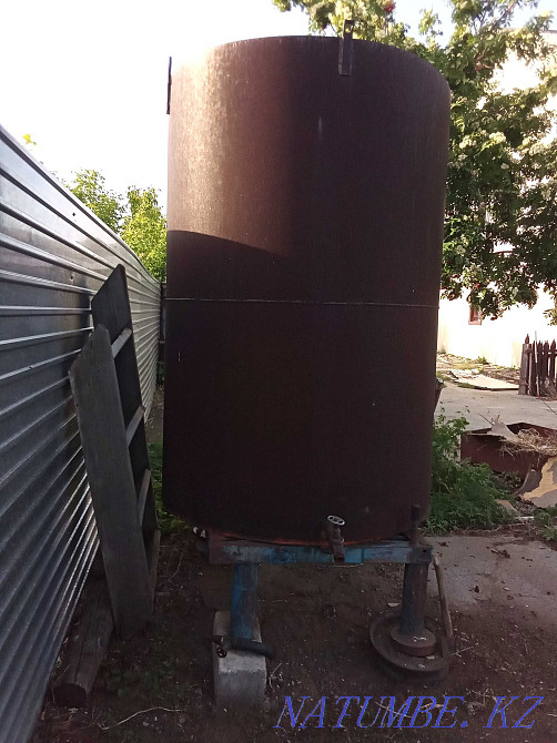 Продам Железный бак Костанай - изображение 1