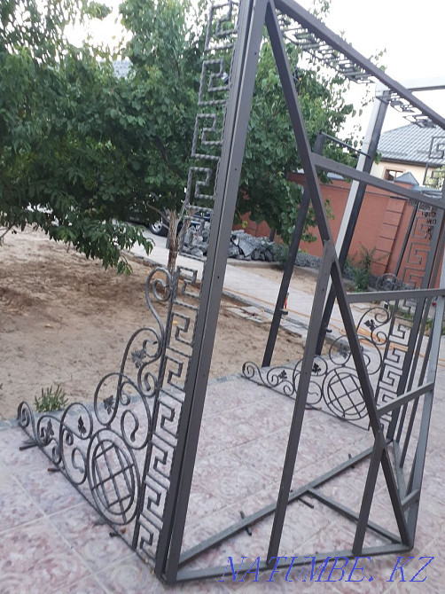 Продается металлический навес в отличном состоянии Шымкент - изображение 1